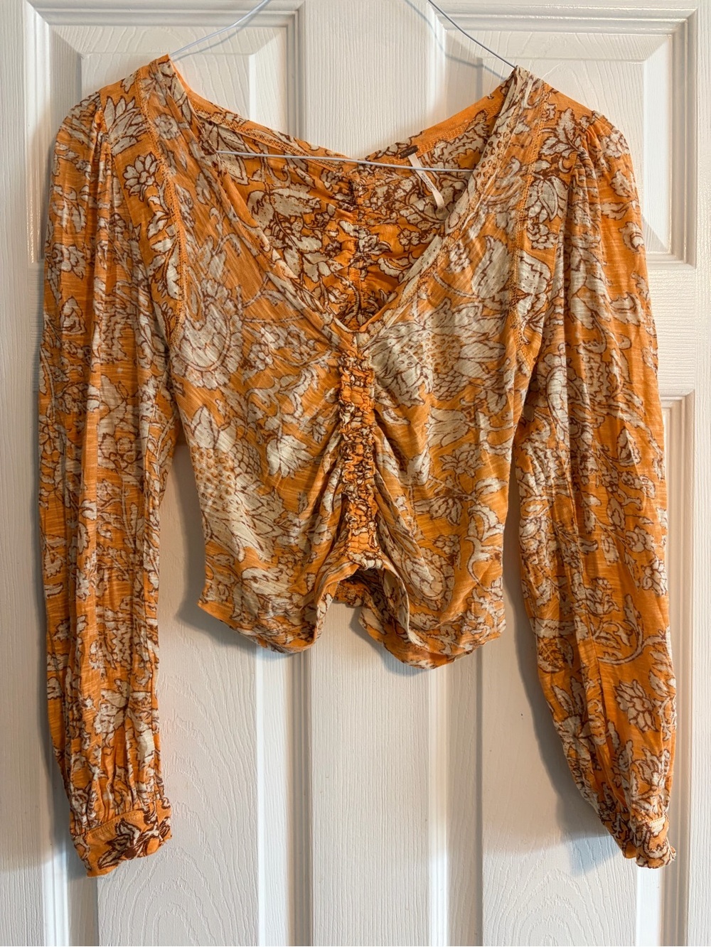 Free People Say The Word Ruched Crop Top Orange Floral V-Neck Blouse Size XS